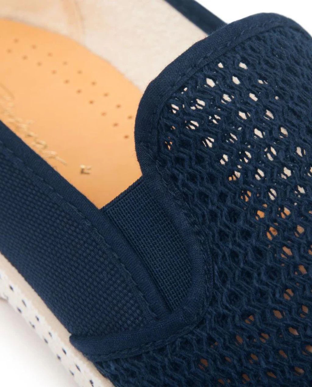 Rivieras - 2004 Classic Canvas Navy