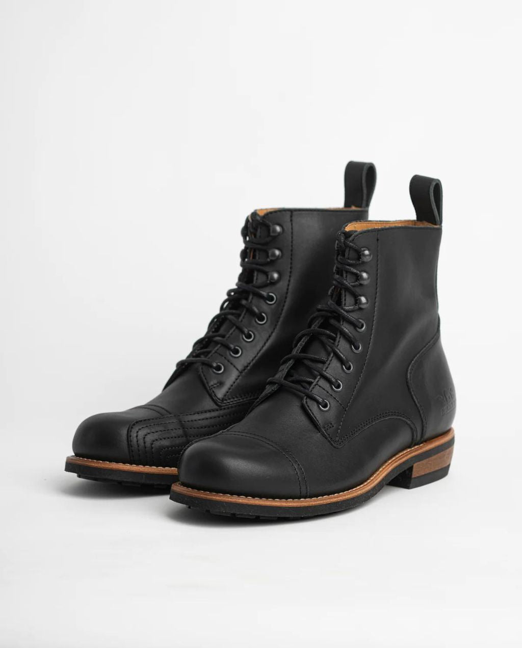 URBAN REBEL blk