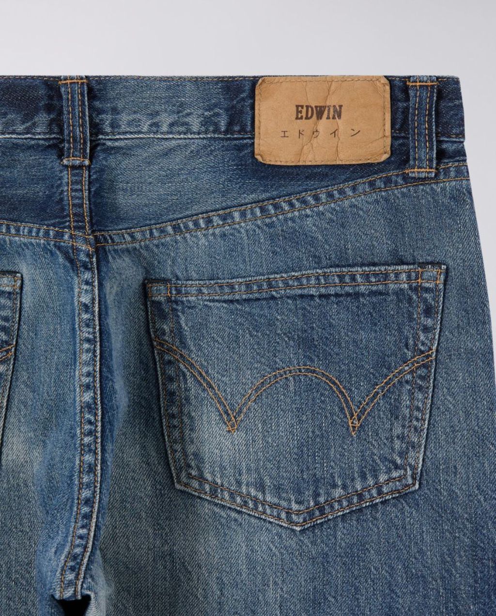 Regular Tapered Jeans  I033516_01_9F Dark Used