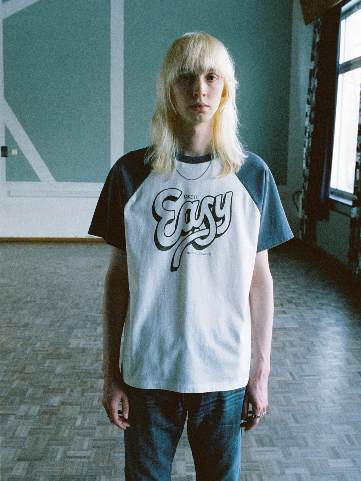 Roy Raglan T-Shirt  Take it easy